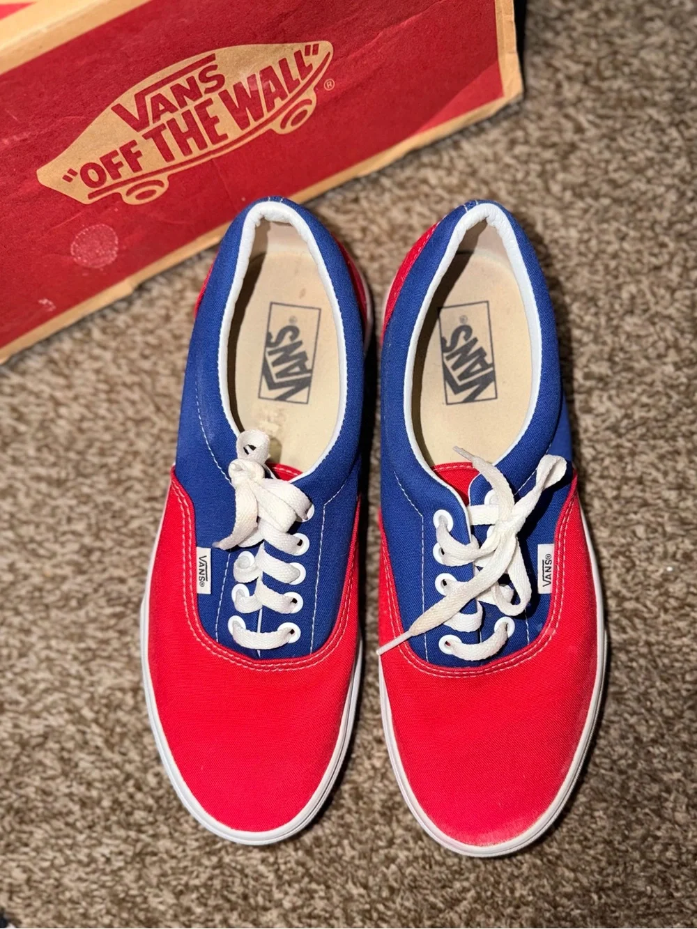 Classic Vans Era sneakers two-tone blue and red